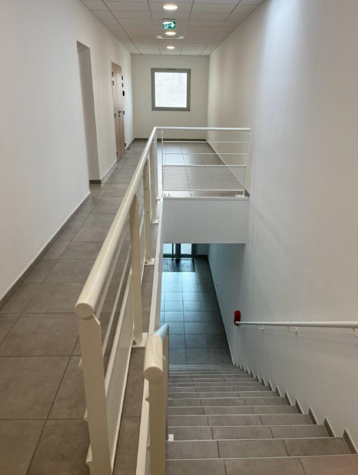 Bureau Saint-Priest 326m² Vente bureau Saint-Priest Rhône OVBUR2118045 7